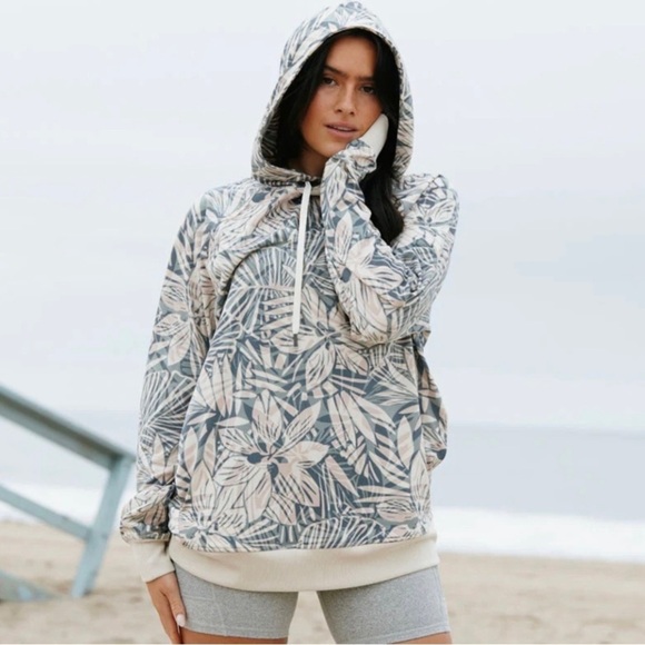Feat Tropical Flowtech Floral Roam Hoodie Size Small - Picture 1 of 14